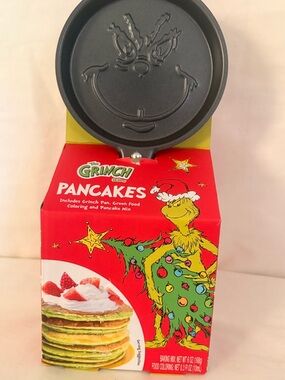 The Grinch Pancake Pan - Black